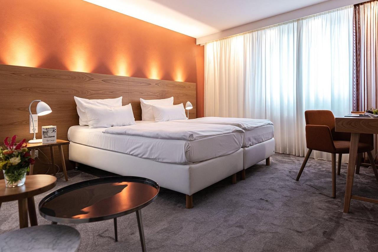 Hotel Adler Asperg ภายนอก รูปภาพ
