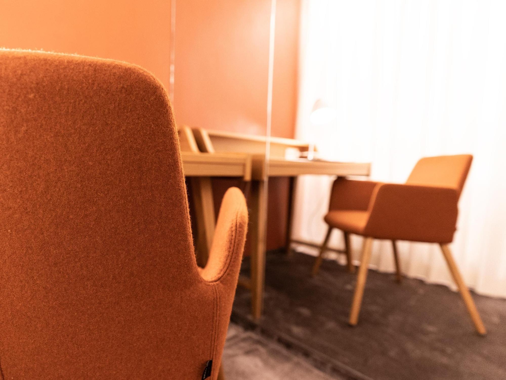 Hotel Adler Asperg ภายนอก รูปภาพ